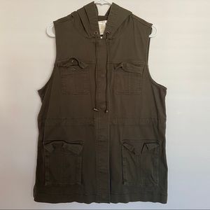 GREEN JEAN VEST W/ HOODIE